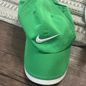 Nike unisex outdoor/golfing hat